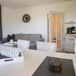 Welcome In - Kleine Auszeit - Centrum Met Balkon Appartamento *