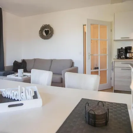 Welcome In - Kleine Auszeit - Centrum Met Balkon Appartement *